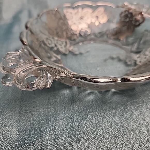 Vintage Silver Overlay Candy Nut Dish Grannycore Cottagecore Bougie - Picture 3 of 6